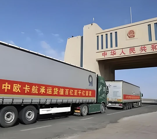 Consegna del trasporto su strada Cina Francia a porta