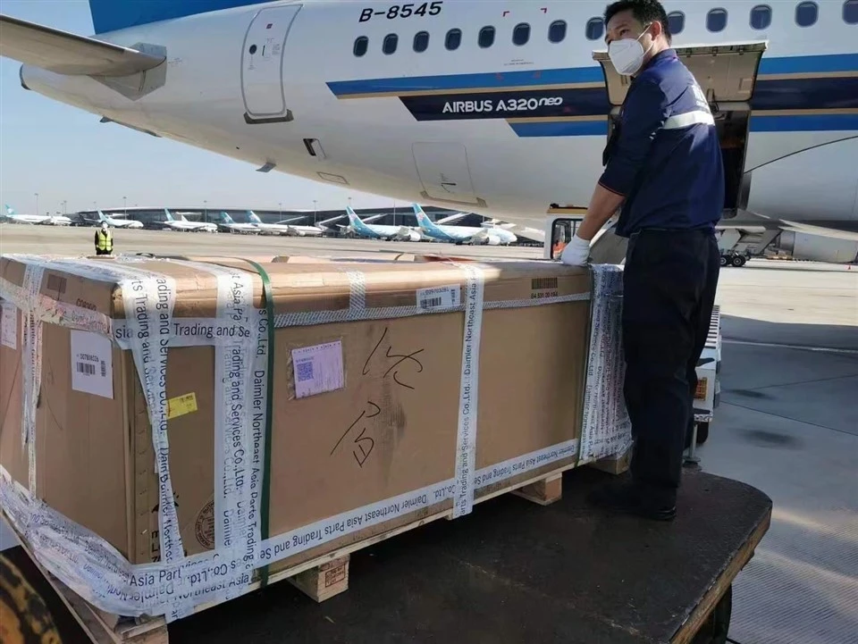 Cina-Regno Unito Trasporto aereo economico