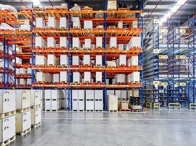 Meno del consolidamento del carico del container